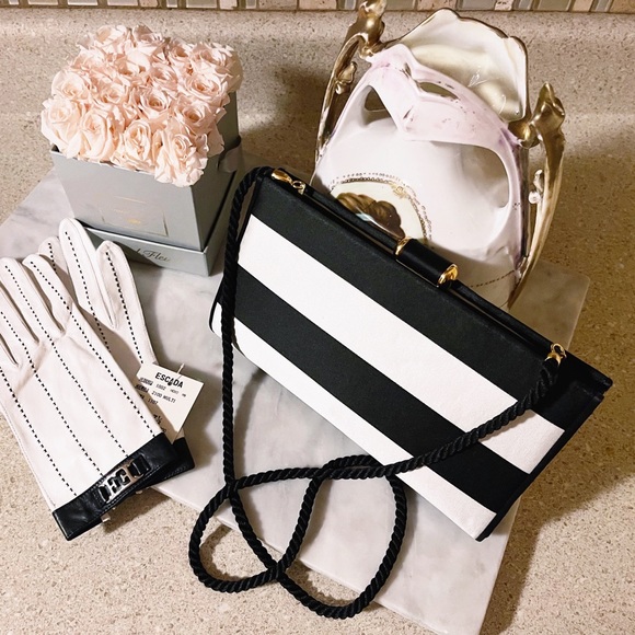 SOLD ✖️ - Picture 3 of 12